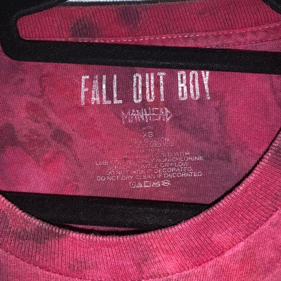 Fall Out Boy (FOB) band tee - Picture 2 of 2